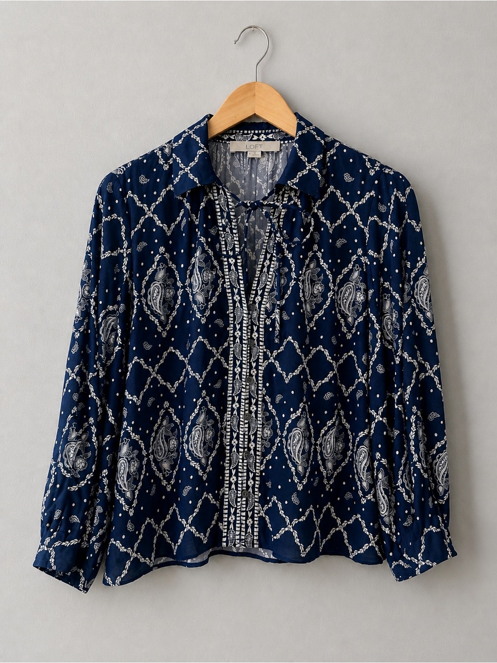 LOFT Navy Paisley Tie Neck Boho Blouse Medium